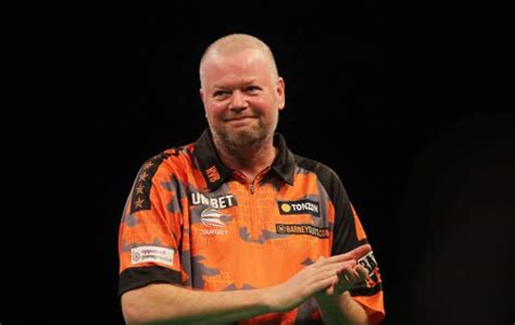 raymond van barneveld personal life.